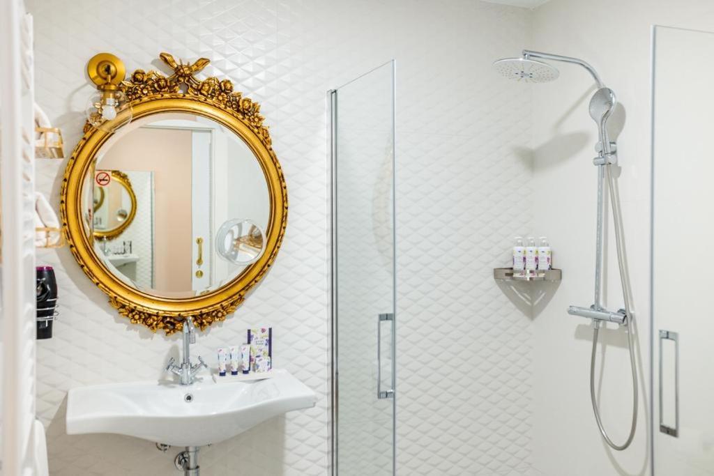 Aniana Alojamiento Boutique Logroño Buitenkant foto